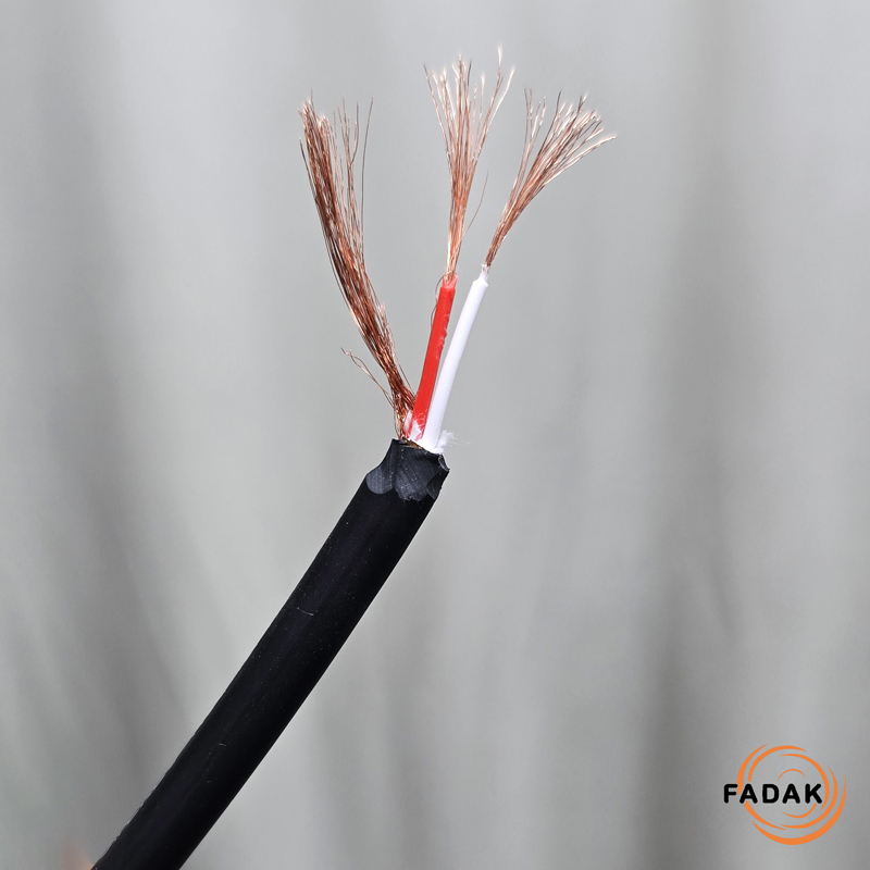 کابل میکروفن امیننس مدل EM-107 کابل میکروفن امیننس مدل EM-107